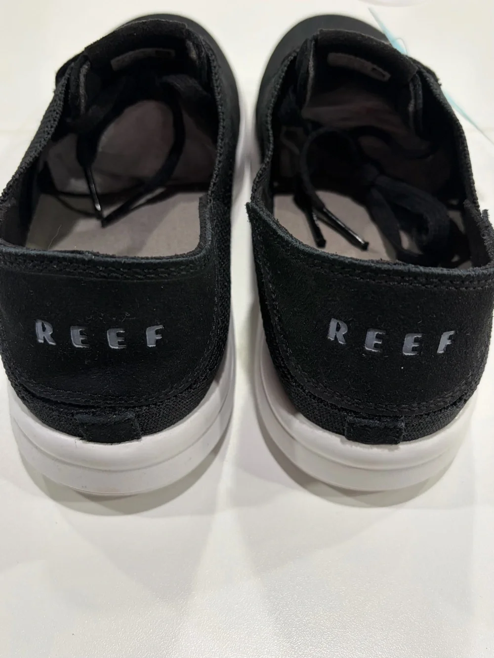 Reef Men's Size 12 Swellsole Neptune Sneakers Black White NWT Cushion Light